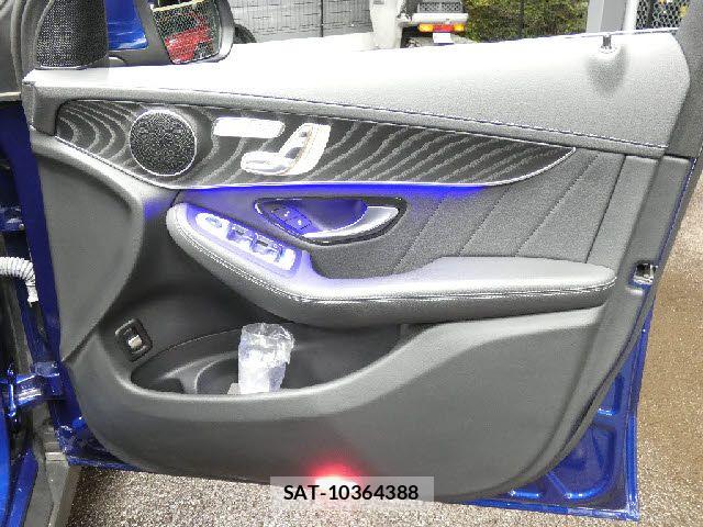 Mercedes Benz GLC-CLASS 2019-11 7358732-23