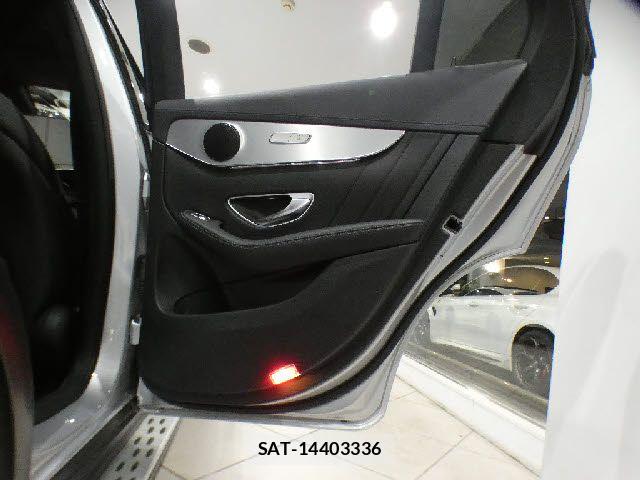 Mercedes Benz GLC-CLASS 2016-01 7221657-23