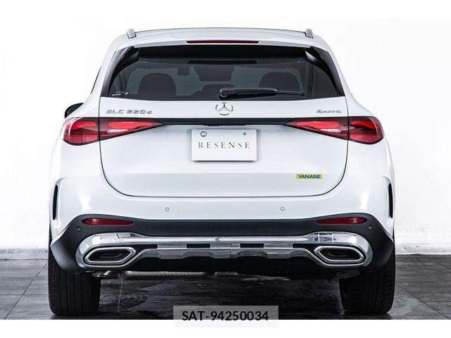 Mercedes Benz GLC-CLASS 2024-10 7725588-9