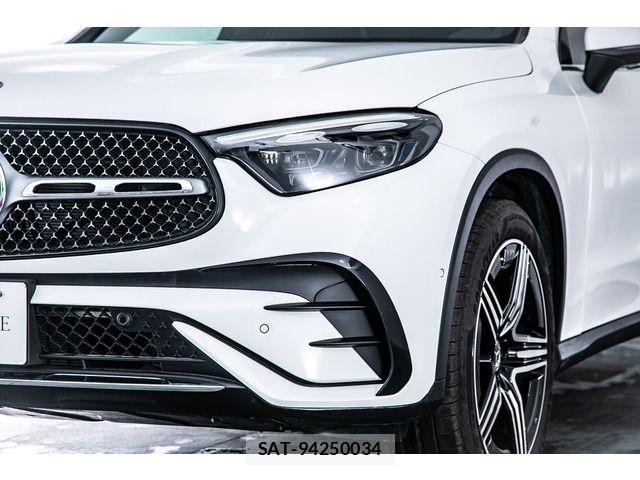 Mercedes Benz GLC-CLASS 2024-10 7725588-17