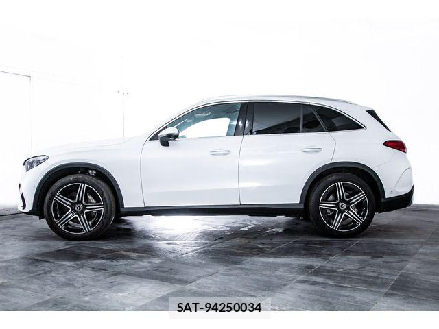 Mercedes Benz GLC-CLASS 2024-10 7725588-6