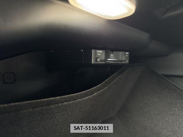 Mercedes Benz GLC-CLASS 2024-08 7725590-9