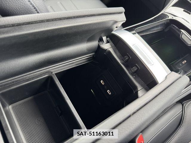 Mercedes Benz GLC-CLASS 2024-08 7725590-8