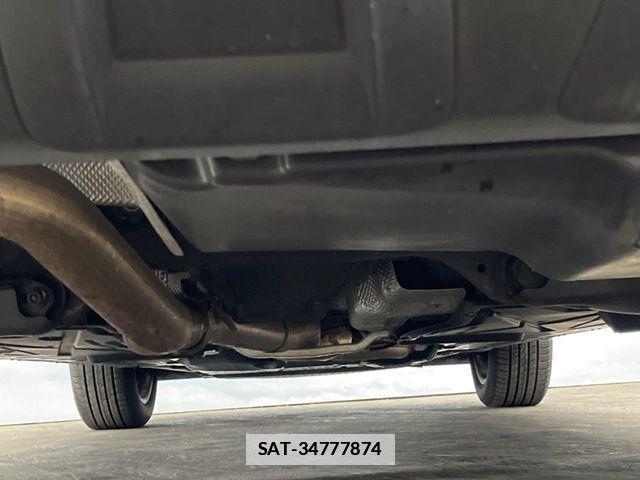 Mercedes Benz GLC-CLASS 2017-06 7725599-19