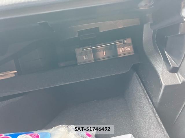 Mercedes Benz GLC-CLASS 2019-03 7877735-16