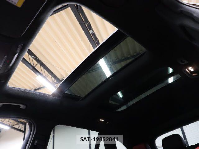 Mercedes Benz GLC-CLASS 2022-10 8036728-9
