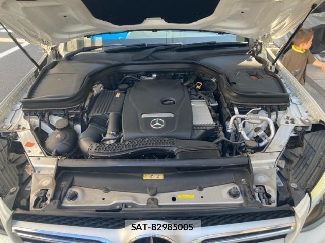 Mercedes Benz GLC-CLASS 2016-08 8100409-14