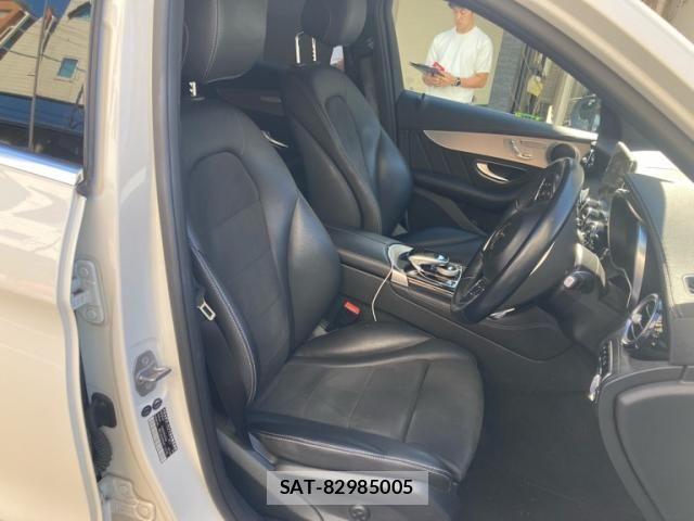Mercedes Benz GLC-CLASS 2016-08 8100409-15