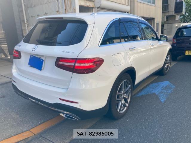 Mercedes Benz GLC-CLASS 2016-08 8100409-4