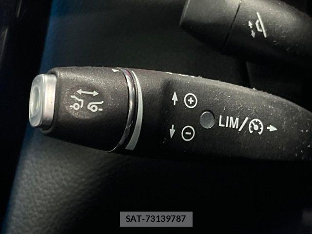 Mercedes Benz GLC-CLASS 2018-03 8146154-5