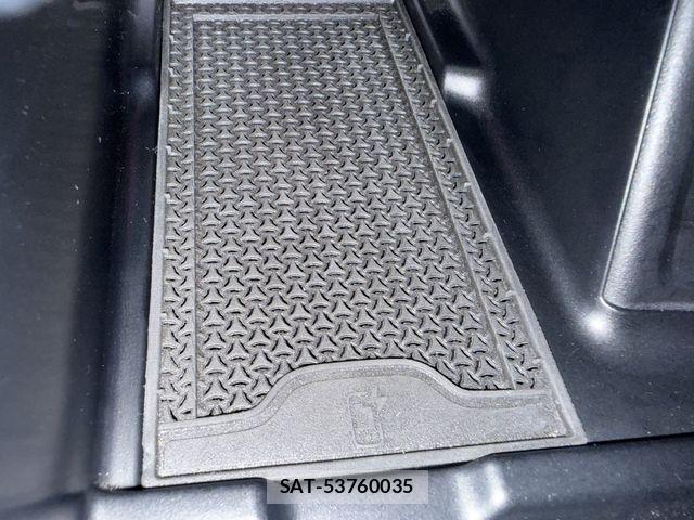 Mercedes Benz GLC-CLASS 2023-08 8245904-12