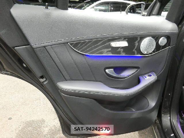 Mercedes Benz GLC-CLASS 2019-11 8315417-21