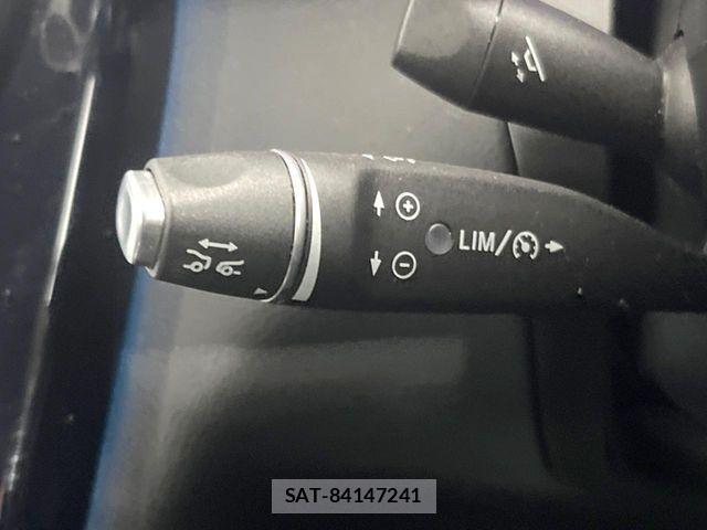 Mercedes Benz GLC-CLASS 2017-08 8336764-4