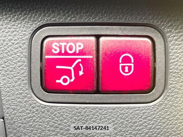Mercedes Benz GLC-CLASS 2017-08 8336764-6