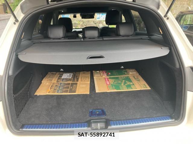 Mercedes Benz GLC-CLASS 2018-01 8366979-9