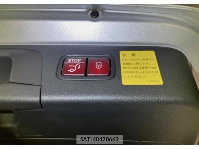 Mercedes Benz GLC-CLASS 2016-09 8562656-17