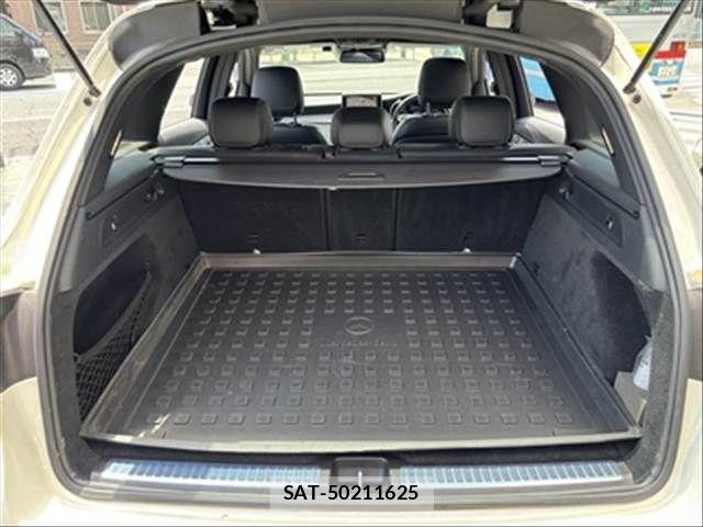 Mercedes Benz GLC-CLASS 2016-06 8796643-17