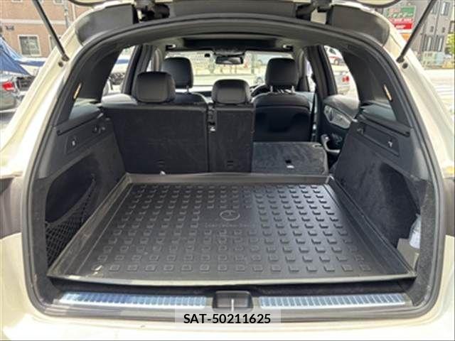 Mercedes Benz GLC-CLASS 2016-06 8796643-21