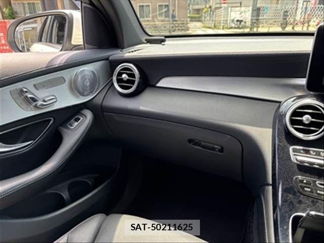 Mercedes Benz GLC-CLASS 2016-06 8796643-26