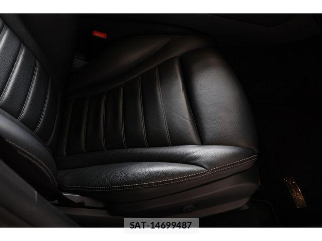 Mercedes Benz GLC-CLASS 2018-04 8830274-24