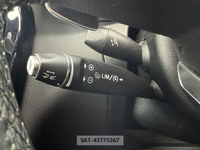 Mercedes Benz GLC-CLASS 2016-06 8830275-20