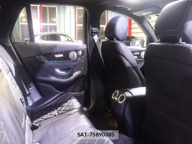 Mercedes Benz GLC-CLASS 2016-03 8830273-11