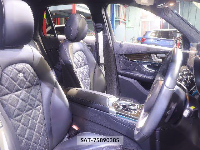 Mercedes Benz GLC-CLASS 2016-03 8830273-25