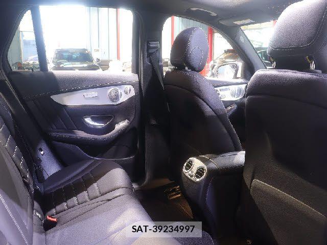 Mercedes Benz GLC-CLASS 2018-02 8830270-11