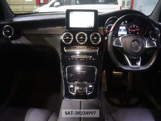 Mercedes Benz GLC-CLASS 2018-02 8830270-1