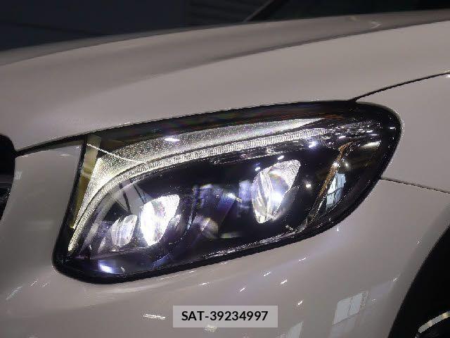 Mercedes Benz GLC-CLASS 2018-02 8830270-19