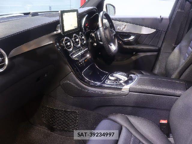 Mercedes Benz GLC-CLASS 2018-02 8830270-26