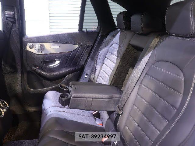Mercedes Benz GLC-CLASS 2018-02 8830270-29