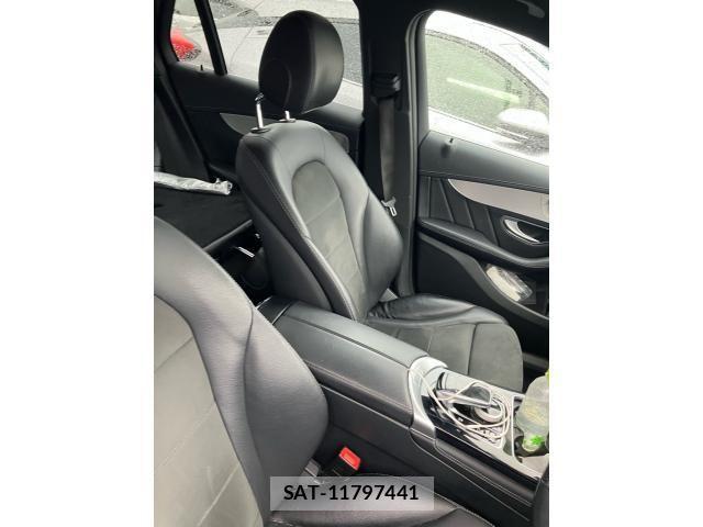 Mercedes Benz GLC-CLASS 2018-01 8880755-14