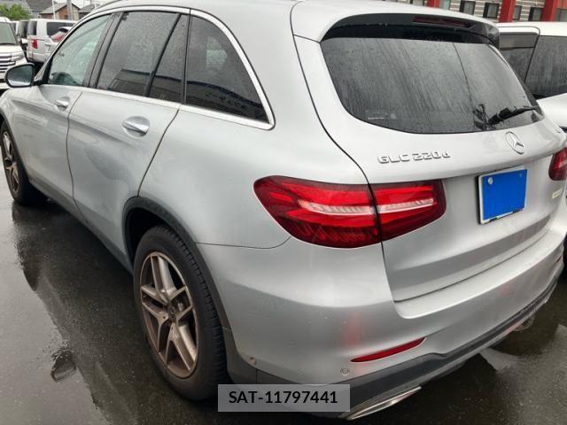 Mercedes Benz GLC-CLASS 2018-01 8880755-4
