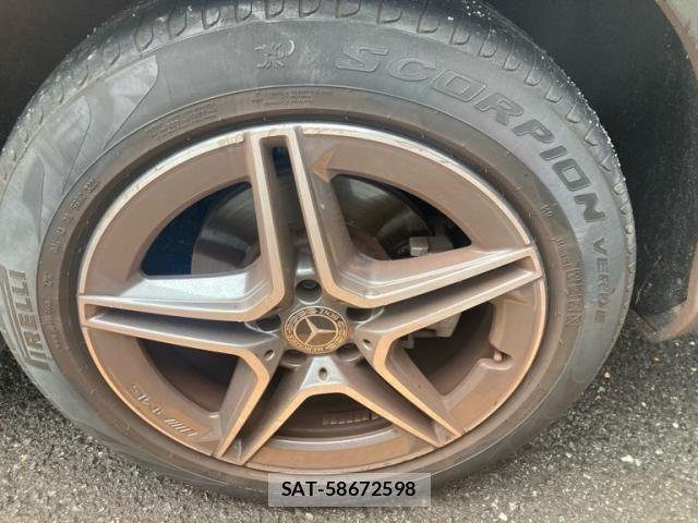 2021 Mercedes Benz GLC220d — Photo 4