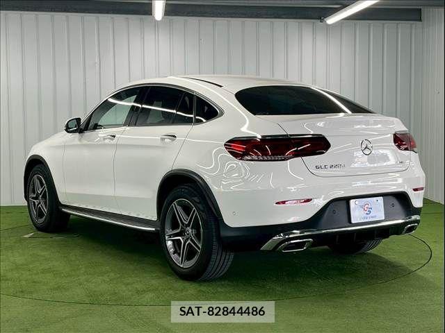 Mercedes Benz GLC-CLASS 2023-04 4140042-16