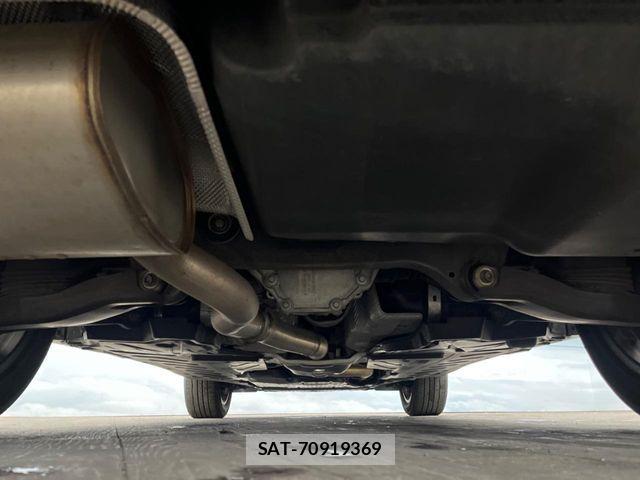 Mercedes Benz GLC-CLASS 2020-06 6012925-19