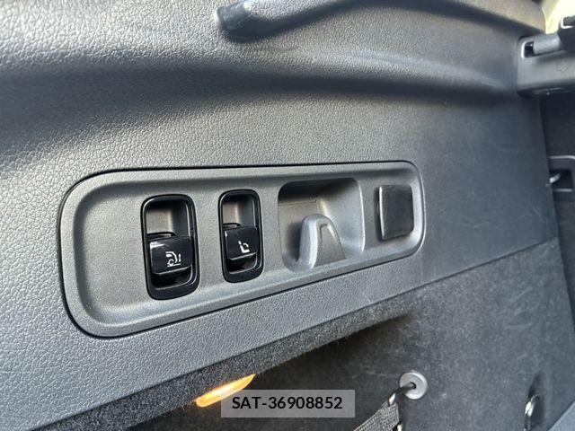 Mercedes Benz GLC-CLASS 2025-03 6676855-28