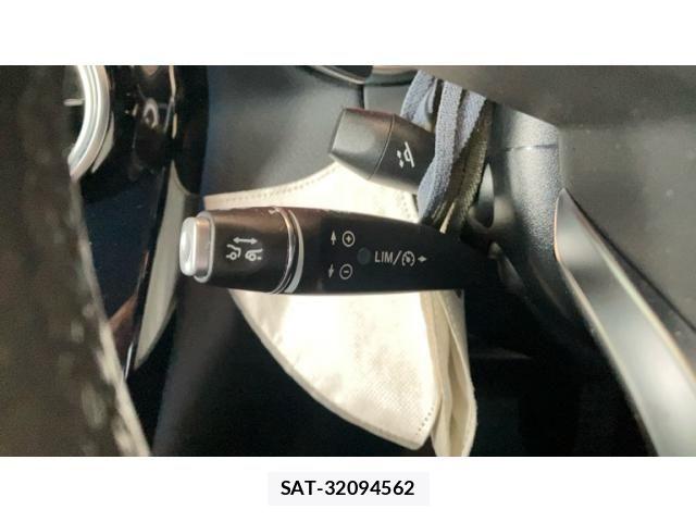 Mercedes Benz GLC-CLASS 2018-06 7455757-24