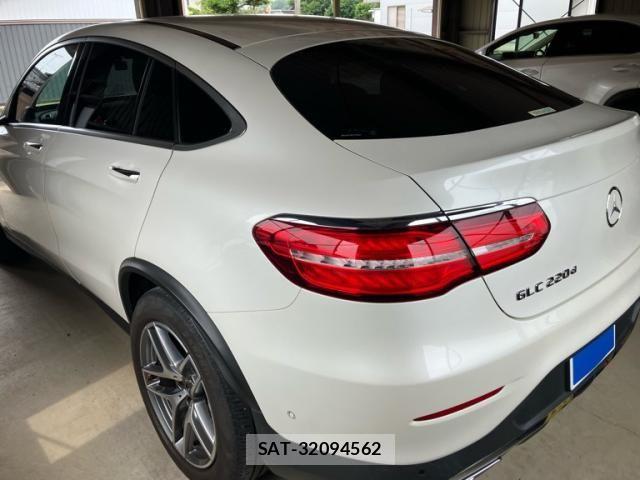 Mercedes Benz GLC-CLASS 2018-06 7455757-2