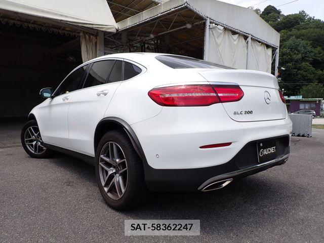 Mercedes Benz GLC-CLASS 2018-06 8074563-2