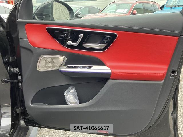 Mercedes Benz GLC-CLASS 2024-02 8208692-4