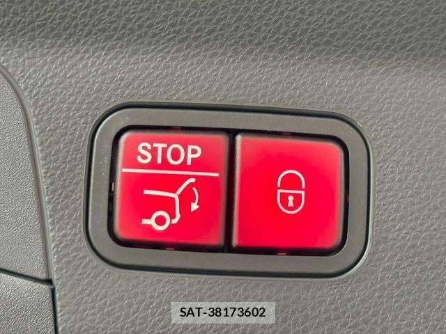Mercedes Benz GLC-CLASS 2021-06 8336765-9