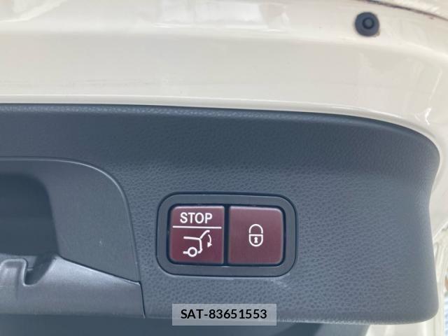Mercedes Benz GLC-CLASS 2018-02 8438425-13