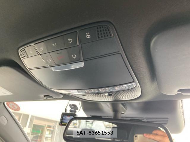 Mercedes Benz GLC-CLASS 2018-02 8438425-25