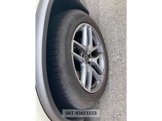 Mercedes Benz GLC-CLASS 2018-02 8438425-4