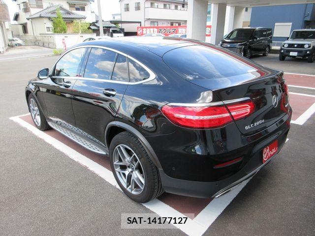Mercedes Benz GLC-CLASS 2019-04 8660219-9
