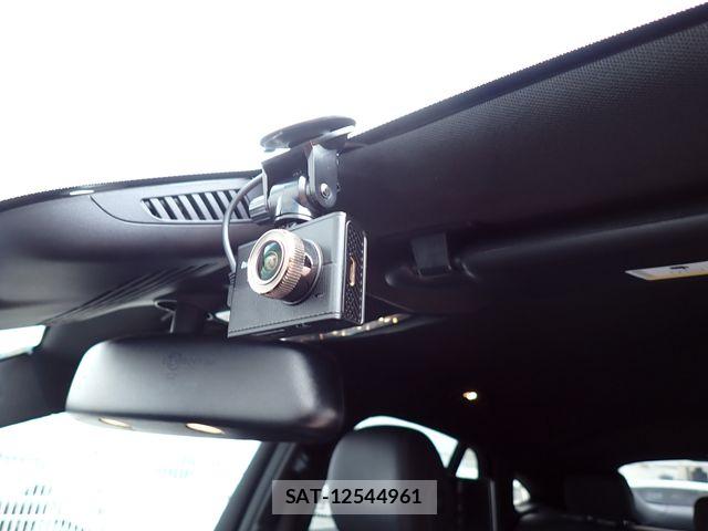 Mercedes Benz GLC-CLASS 2017-06 8880758-13
