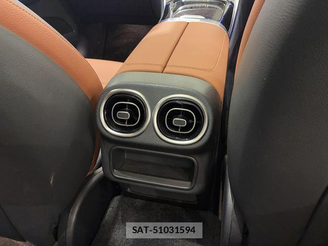 Mercedes Benz GLC-CLASS 2024-02 7979971-14
