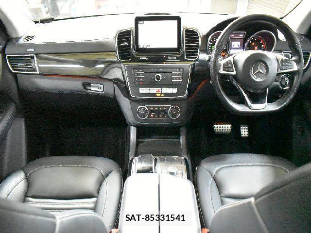 Mercedes Benz GLE-CLASS 2017-07 6500233-1
